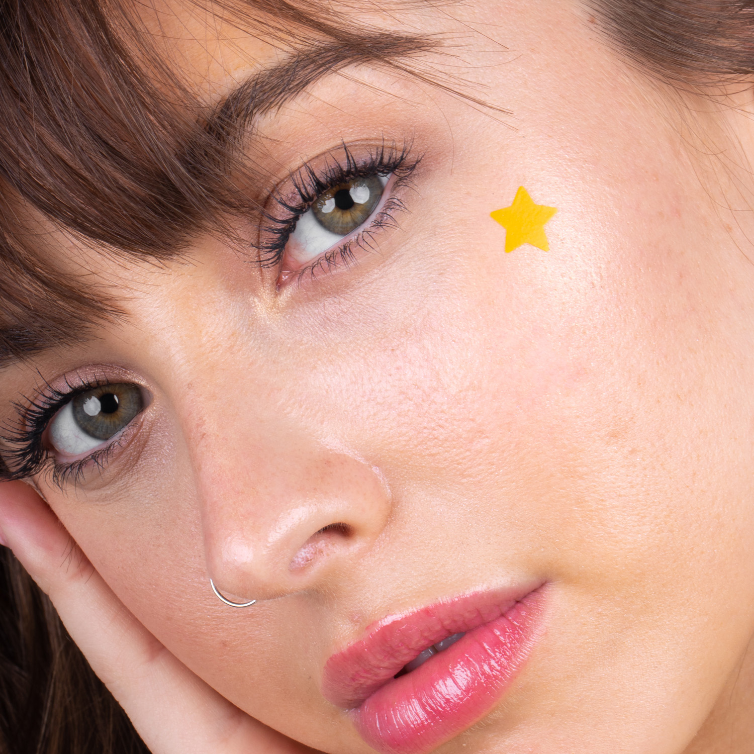 PARCHES FACIALES "OUR STARS" PARA CICATRICES Y POST-IMPERFECIONES (PARCHES PARA ESPINILLAS)